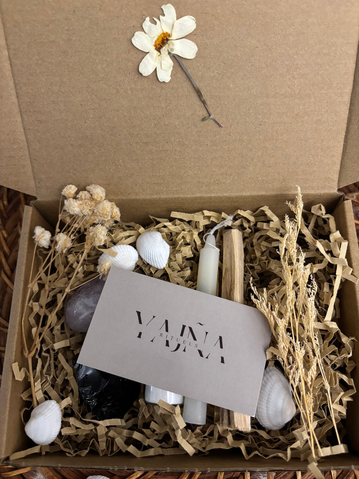 Rituel Raksa Snana (protection)